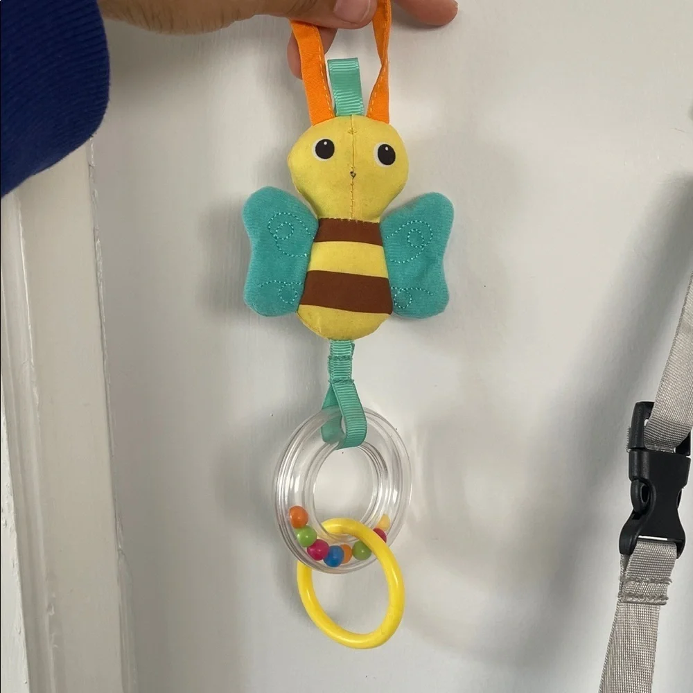 Colorful Toucan Baby Car seat Toy - Picture 9 of 11